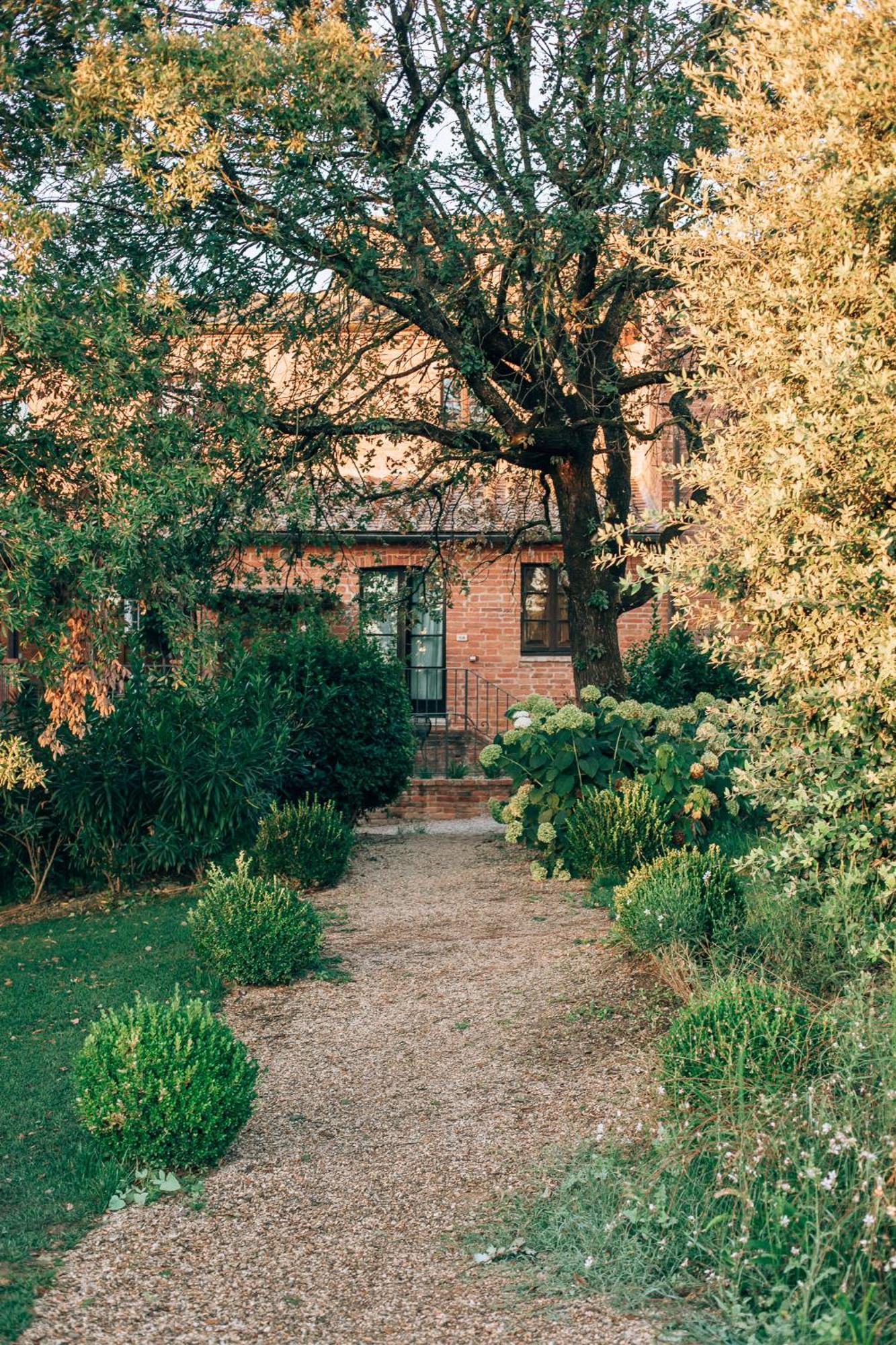 מלון Montepulciano Stazione Borgo San Vincenzo מראה חיצוני תמונה