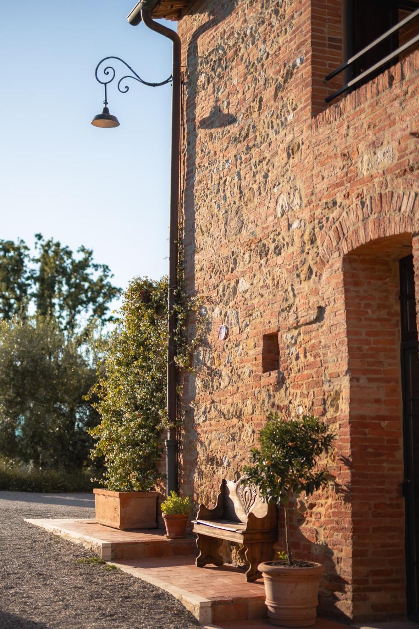 מלון Montepulciano Stazione Borgo San Vincenzo מראה חיצוני תמונה